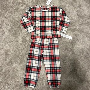 NWT Gap kids plaid fleece pajamas